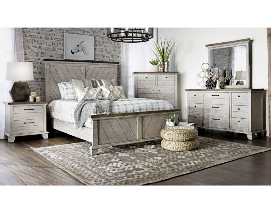 bedroom set with mirror